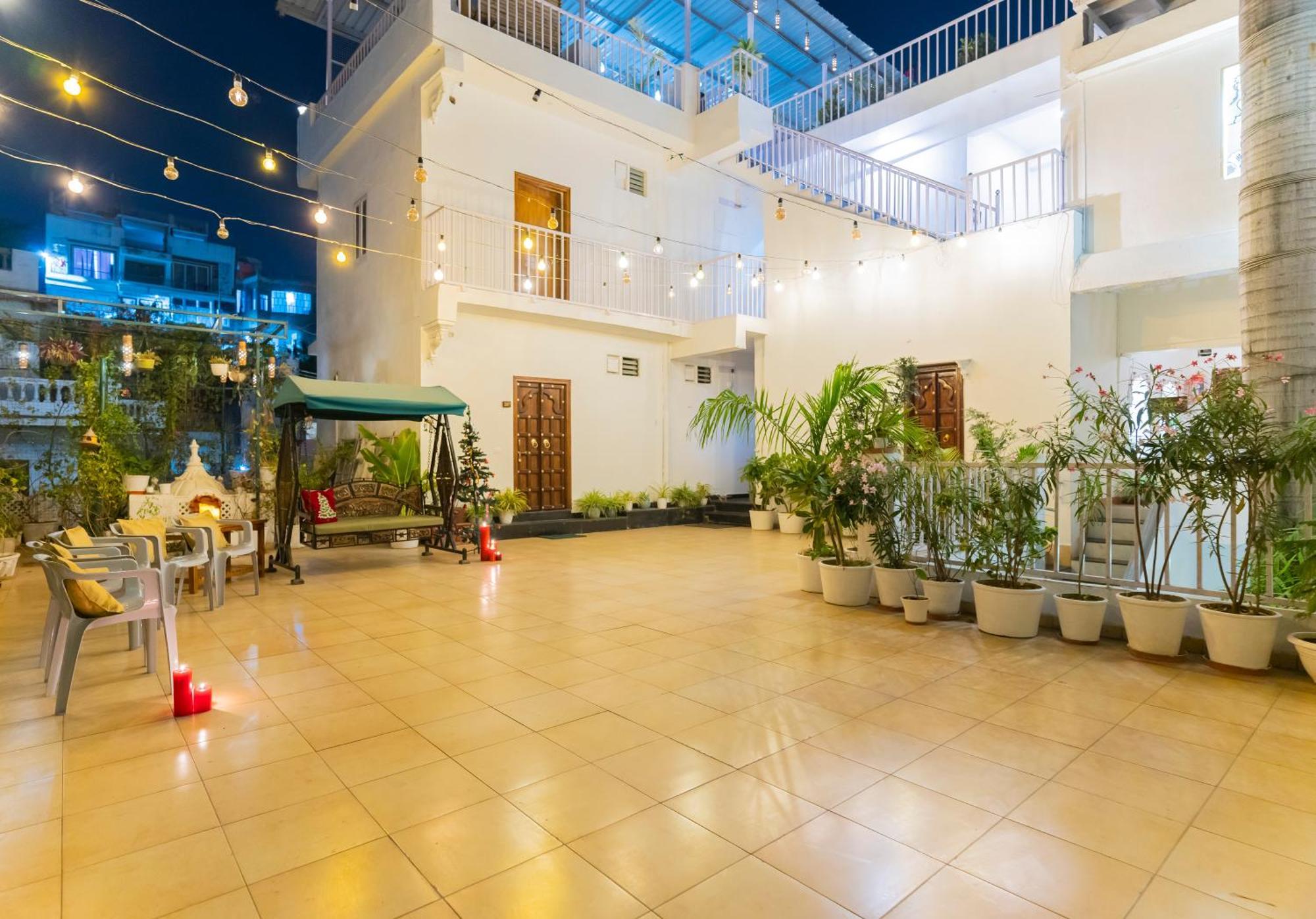 Natural Lake View Hotel Udaipur Exterior foto